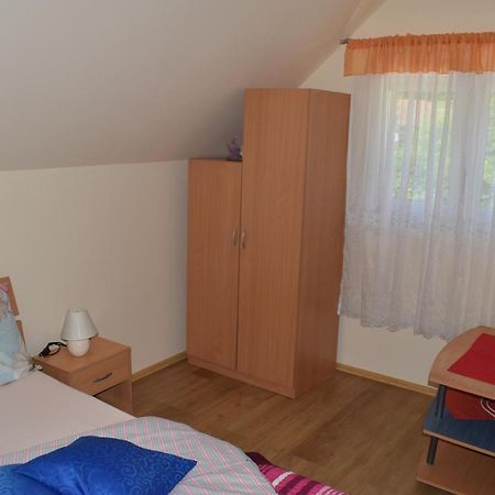 Apartmani Husko Тухелске Топлице Екстериор снимка