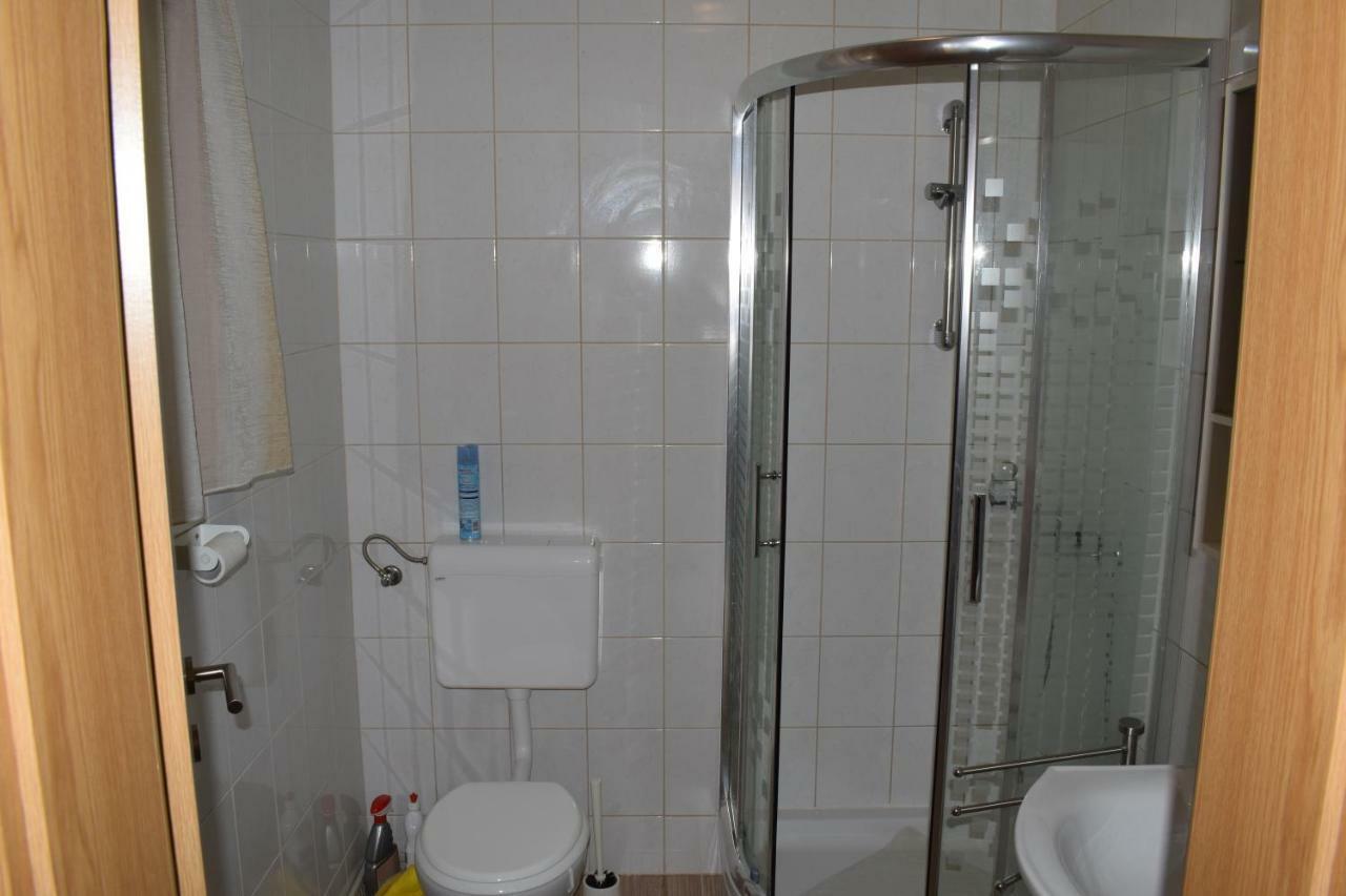 Apartmani Husko Тухелске Топлице Екстериор снимка