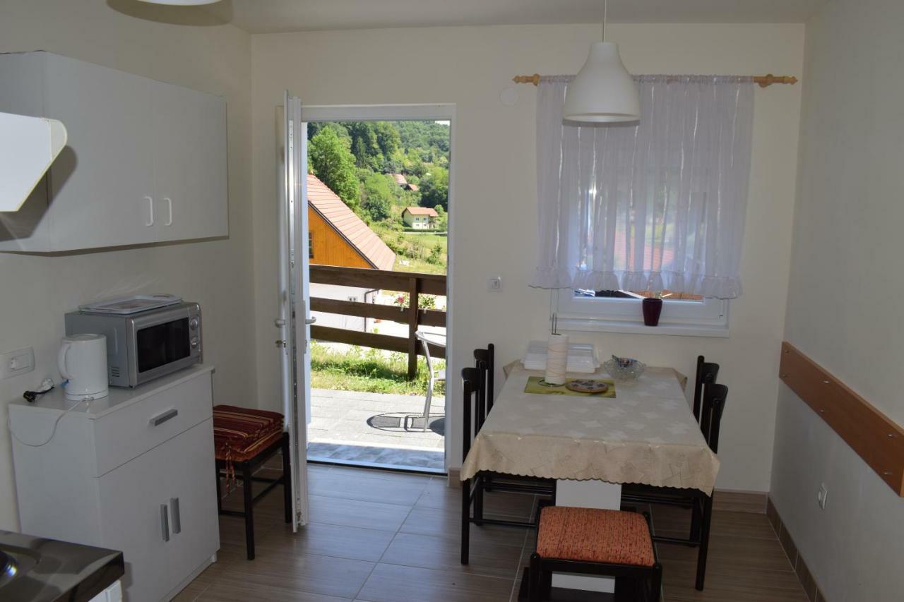 Apartmani Husko Тухелске Топлице Екстериор снимка