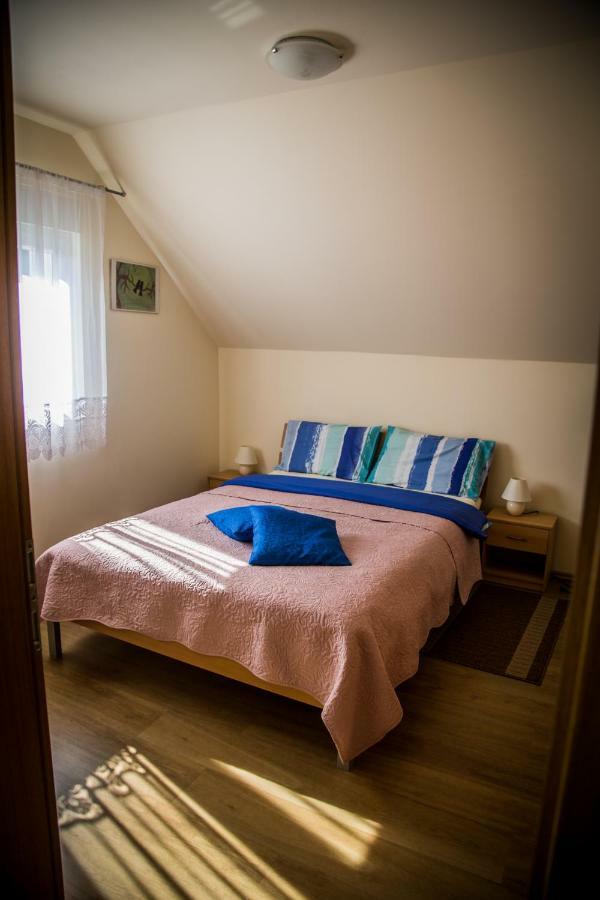 Apartmani Husko Тухелске Топлице Екстериор снимка
