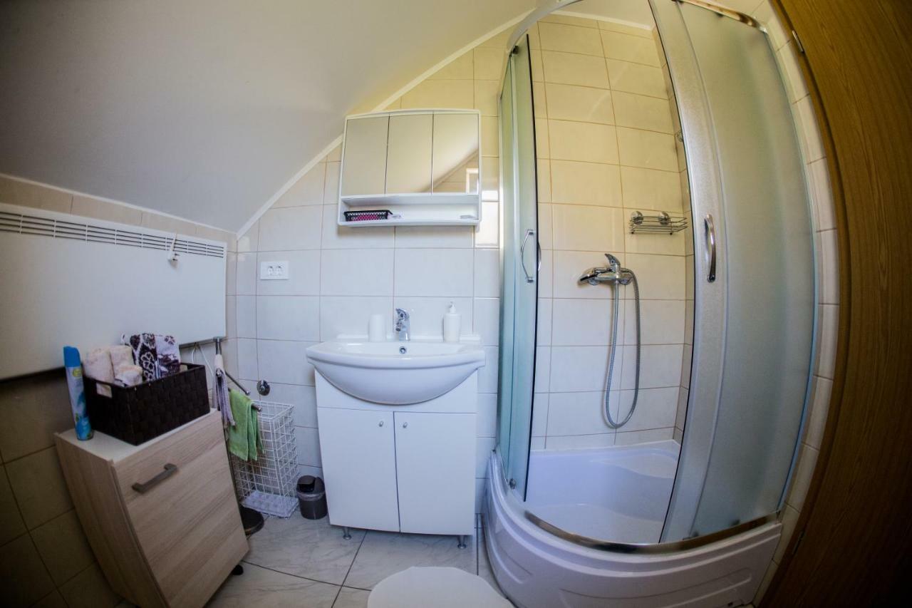 Apartmani Husko Тухелске Топлице Екстериор снимка
